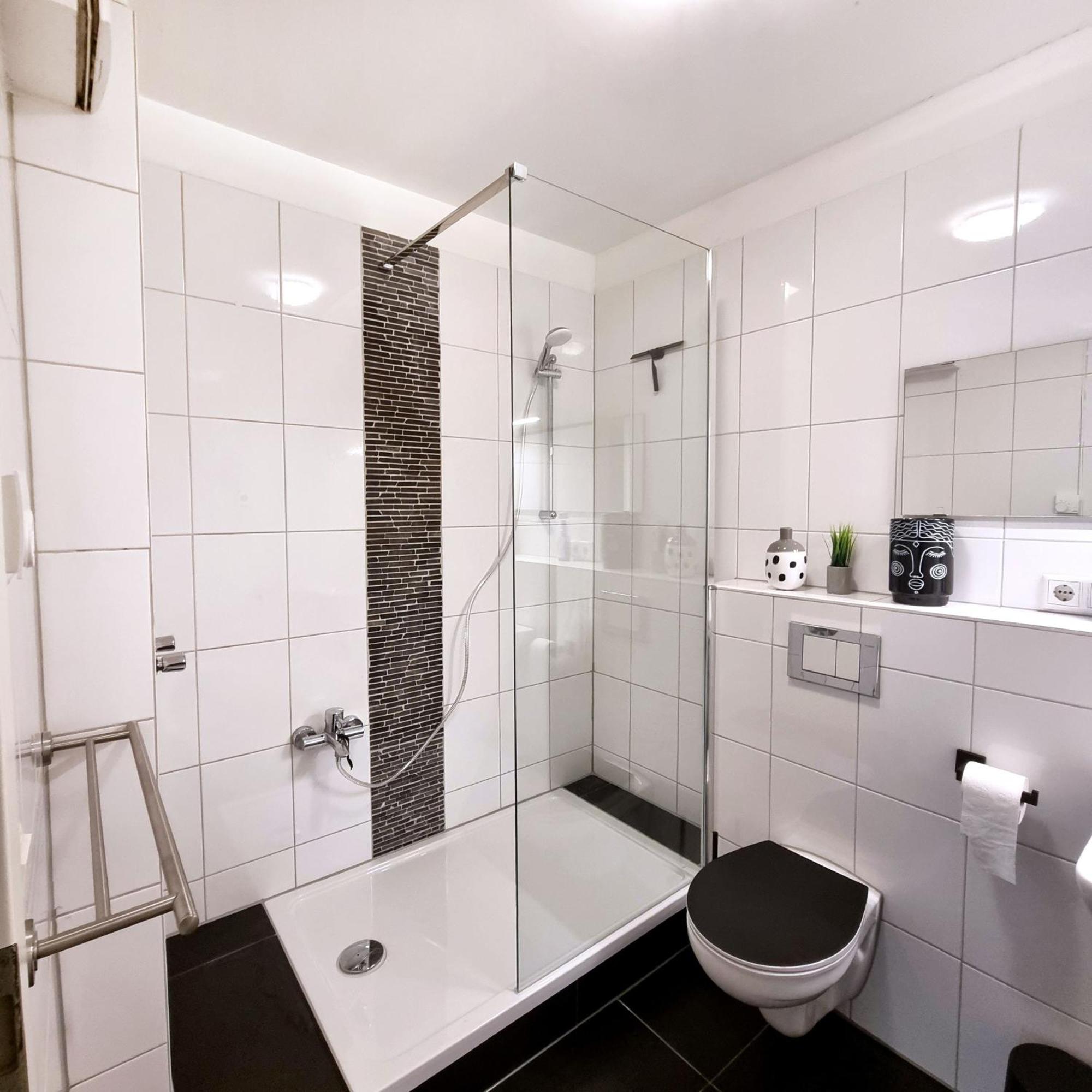 Apartment Koeln Rath Exterior photo